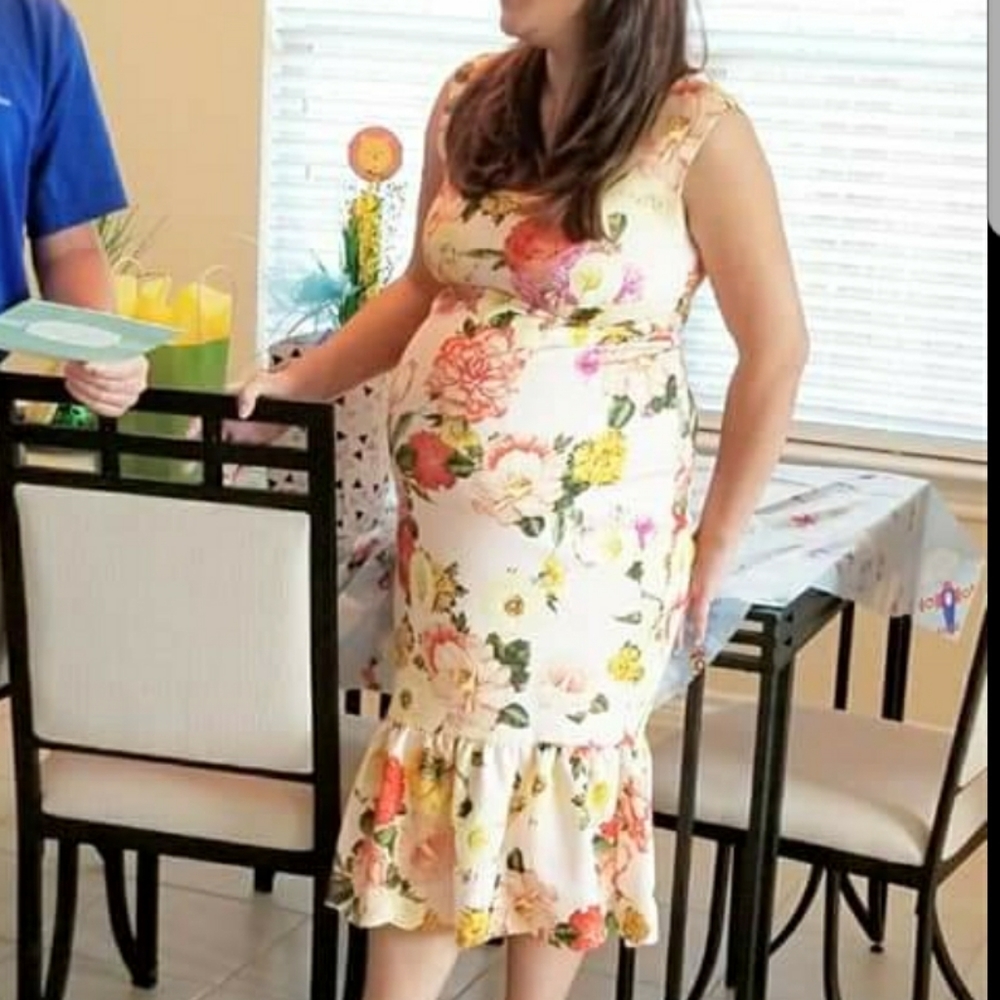ASOS Maternity dress. Like new.